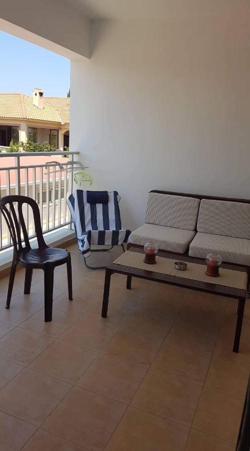 Andris Apartment Paralimni Exterior photo