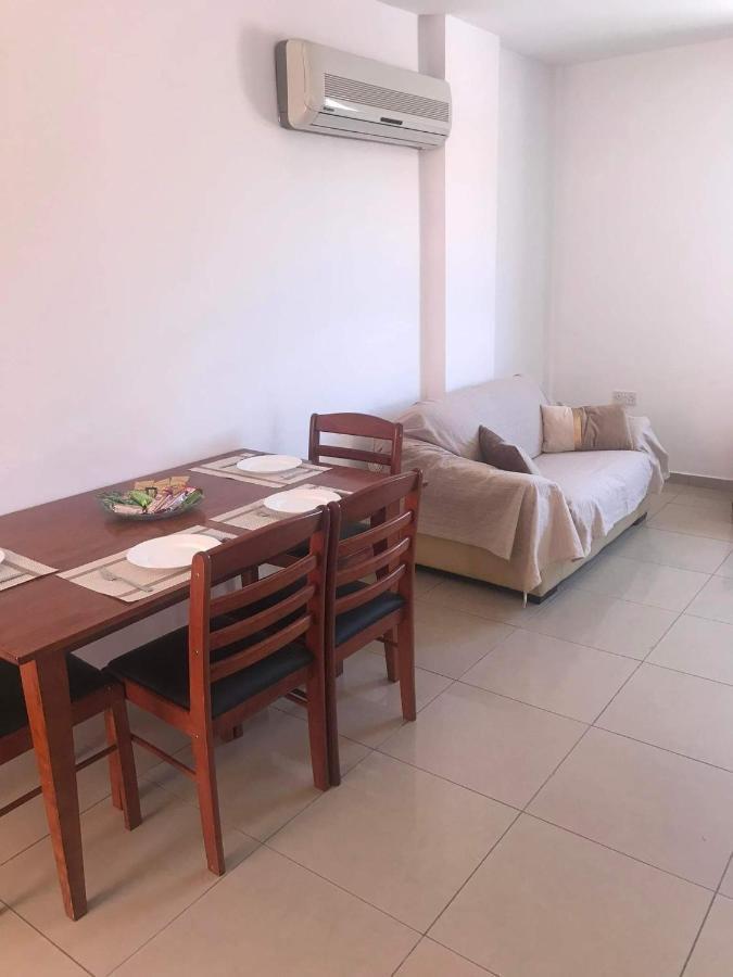 Andris Apartment Paralimni Exterior photo